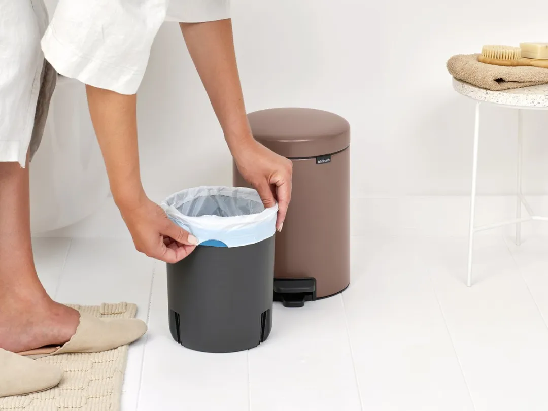 Brabantia NewIcon Prullenbak 5L - Satin Taupe