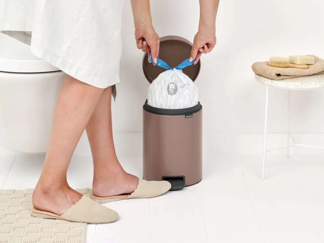 Brabantia NewIcon Prullenbak 5L - Satin Taupe