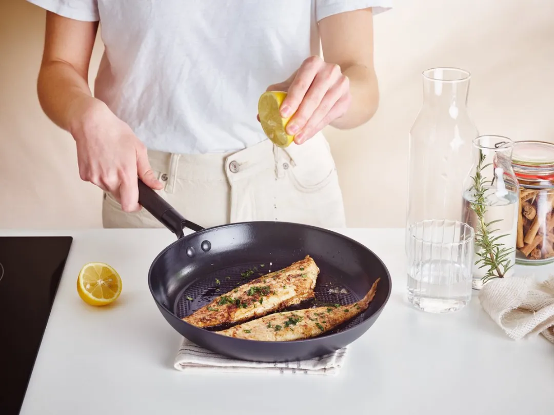 Brabantia Patron Koekenpan 28cm - Zwart - afbeelding 6 van 6