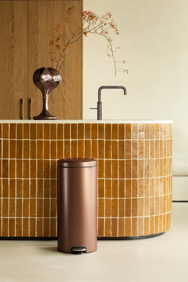 Brabantia NewIcon Prullenbak 30L - Warm Bronze