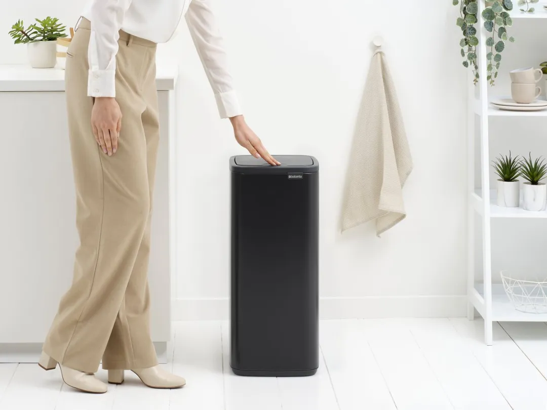 Brabantia Bo Touch Bin Prullenbak 30L - Matt Black
