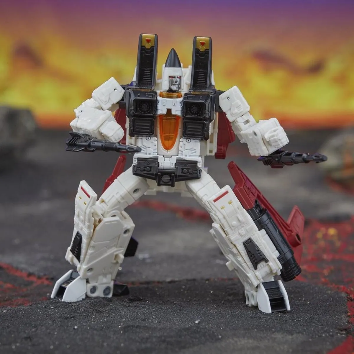 Hasbro Transformers Legacy Voyager Ramjet Action Figuur - 18cm - Multi
