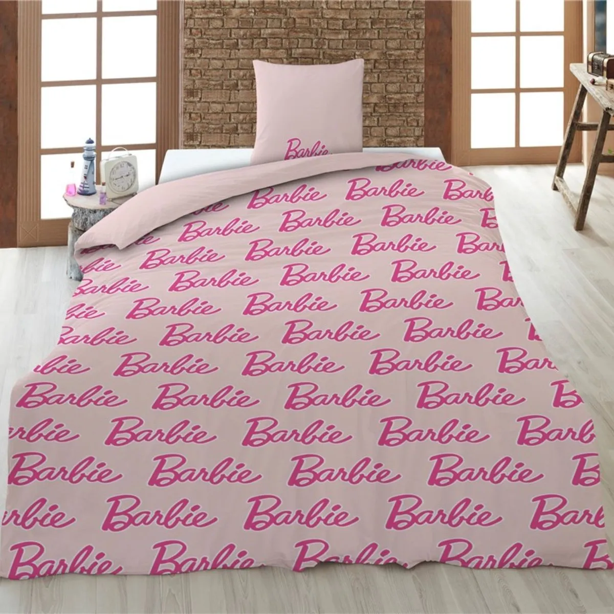 Barbie Dekbedovertrek Unstoppable - 140x200cm - Roze