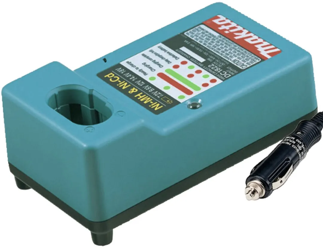 Makita DC1822 Autolader