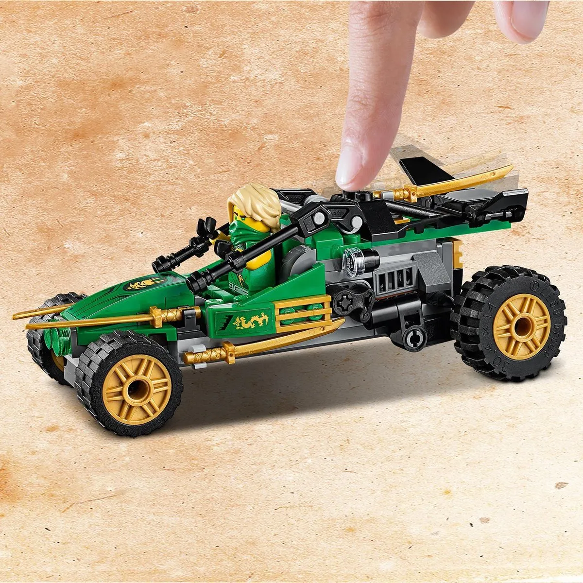 LEGO Ninjago Legacy Jungle Aanvalsvoertuig 71700