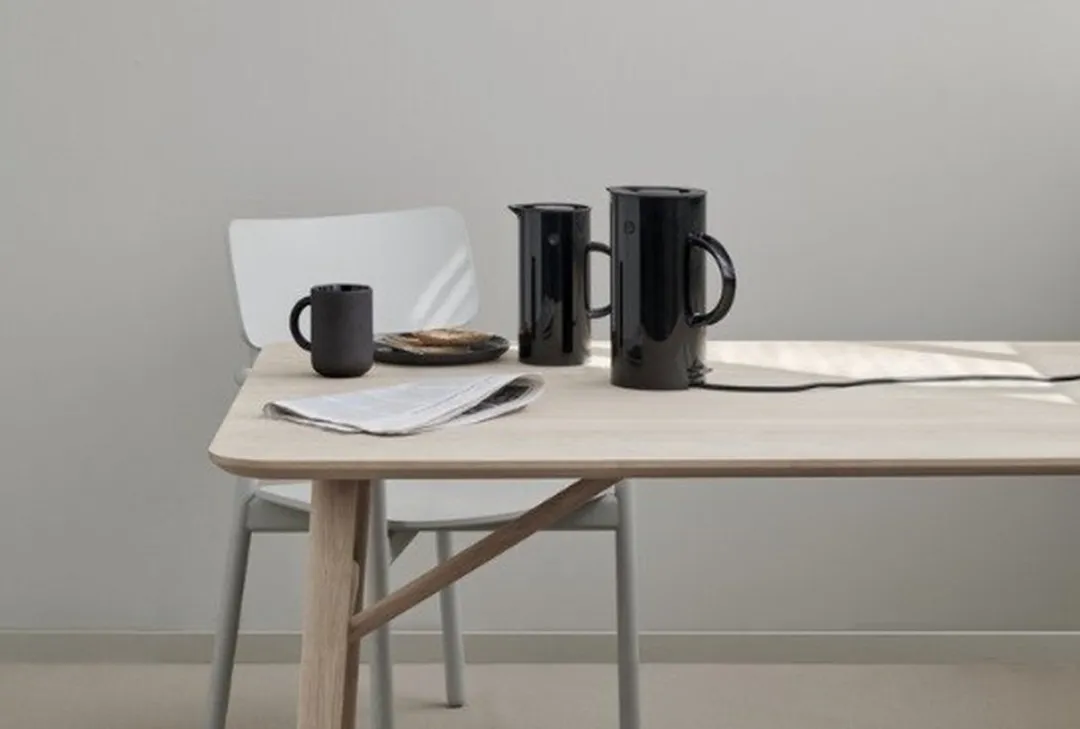 Stelton EM77 Waterkoker 1.5L - Zwart
