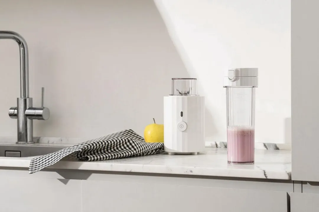 Alessi Plissé Blenderbeker 0.55L - Zwart