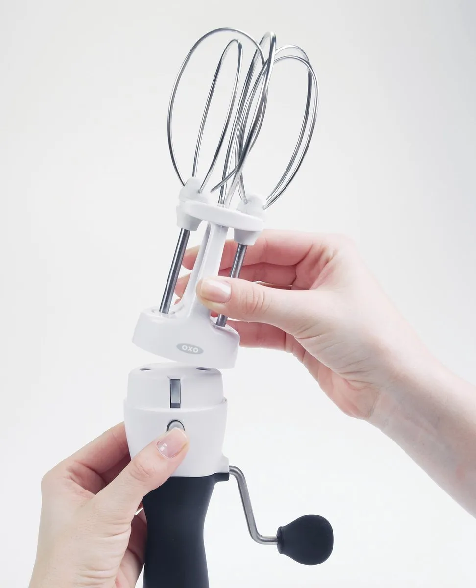 OXO Good Grips Ei Mixer 1126980 - Handmixer - Zilver - afbeelding 6 van 6