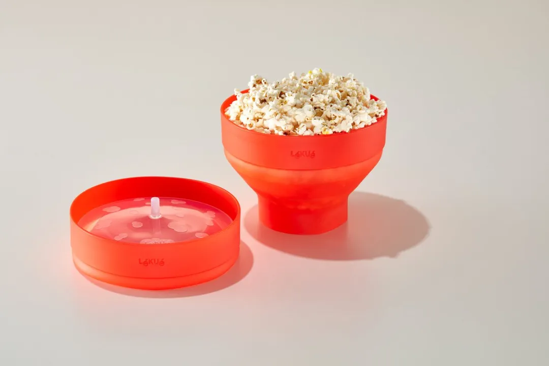 Lékué Magnetron Popcorn Maker 800W - Red