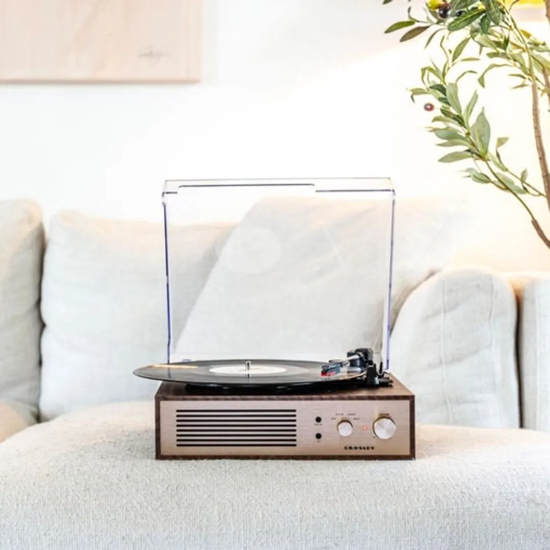 Crosley Miles platenspeler - Walnoot - Bluetooth in/uit