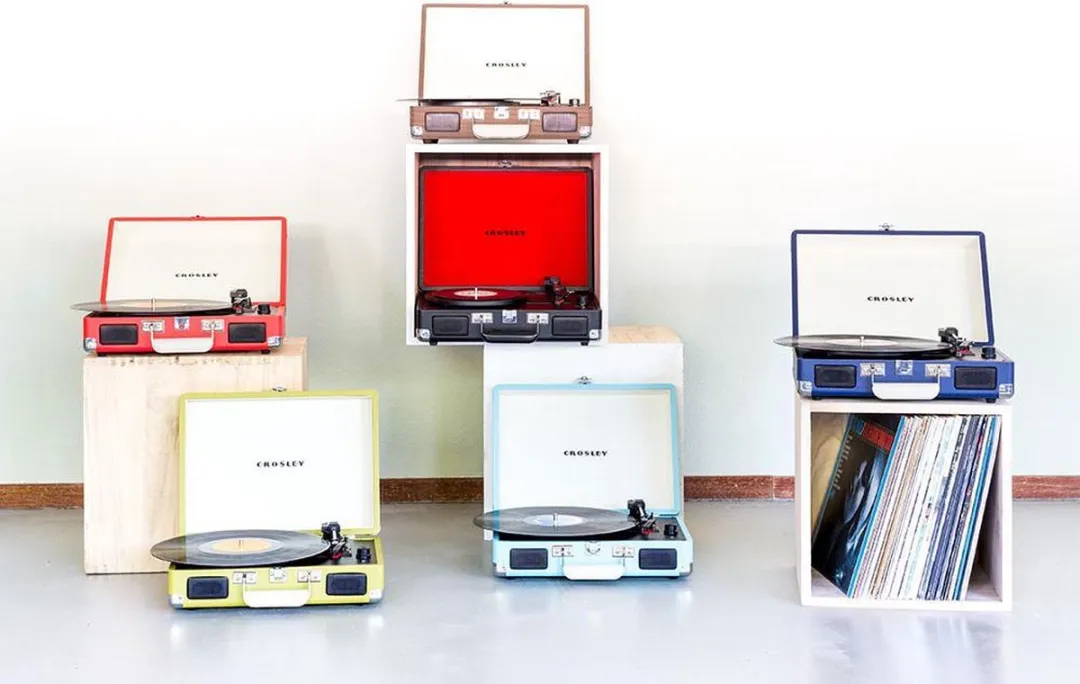 Crosley CR8005A-TW Platenspeler - Bruin