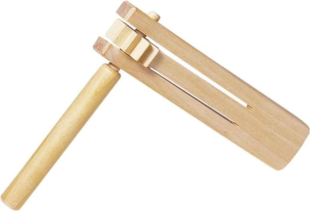 Goki Rattle Single