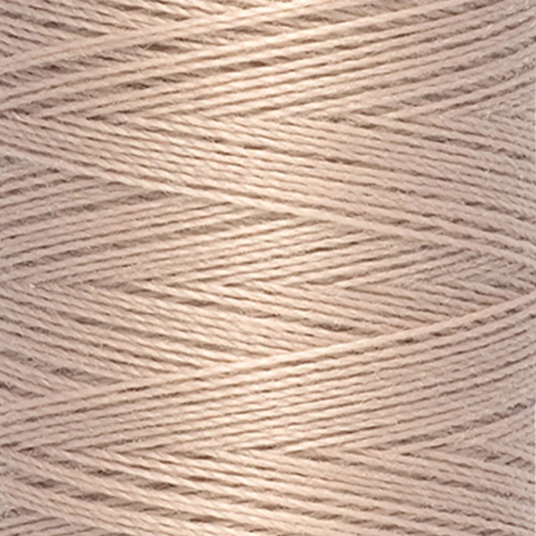 Gutermann Polyester Naaigaren 121 Beige