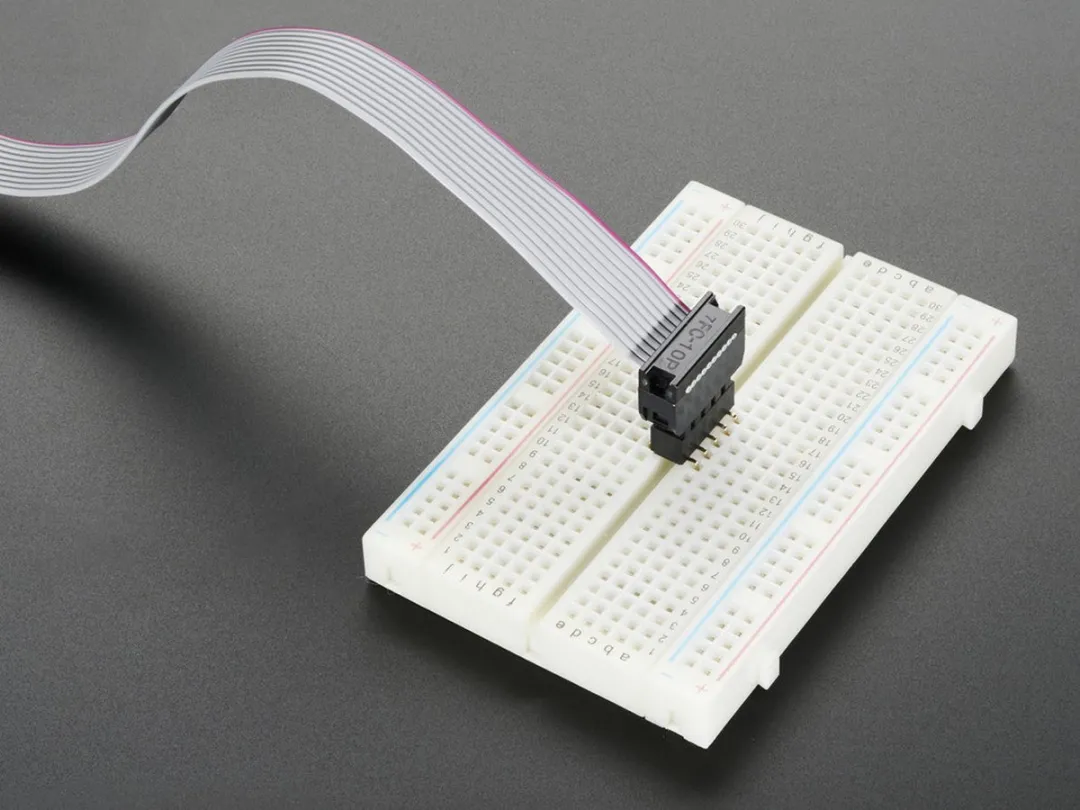 Adafruit IDC Breakout Helper 2x5 10-pin - Meerkleurig