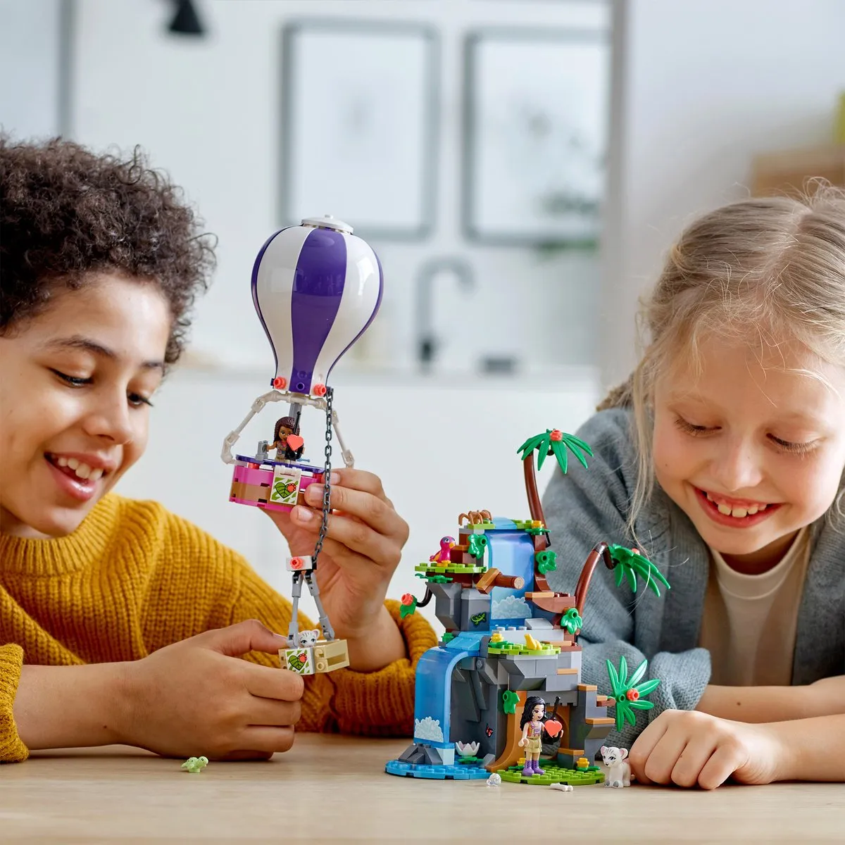 LEGO Friends Tijger Reddingsactie 41423 - 294 Stukken