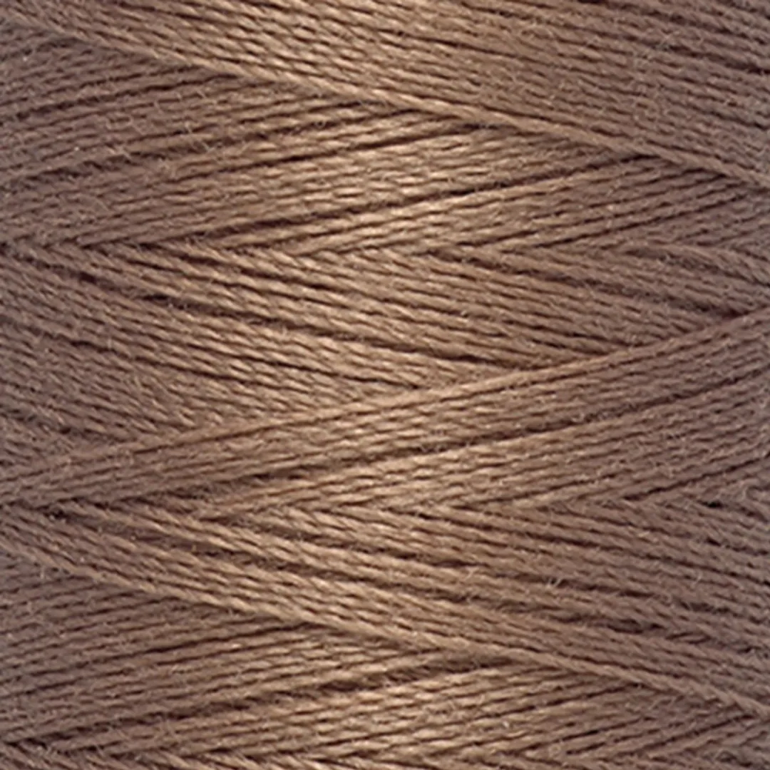 Gutermann Polyester Naaigaren 454 - Bruin