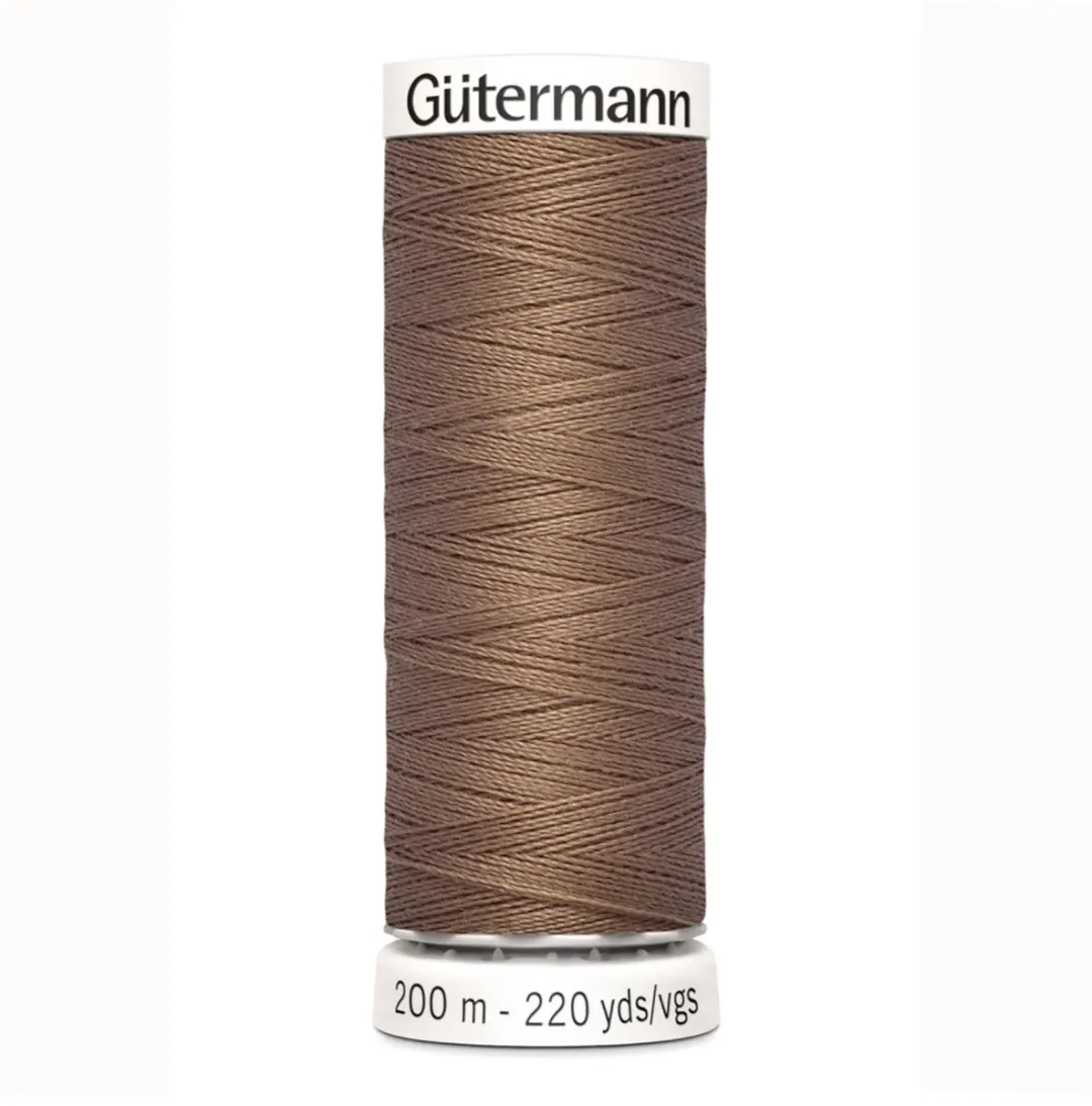 Gutermann Polyester Naaigaren 454 - Bruin