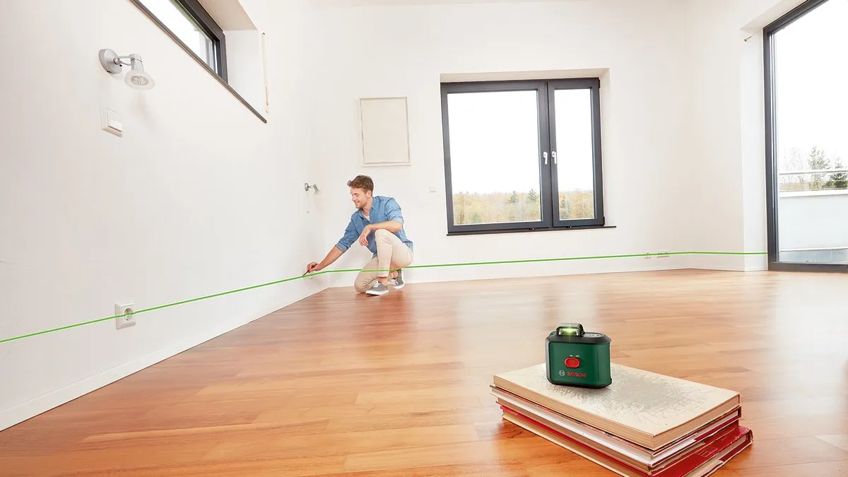 Bosch UniversalLevel 360 360° Kruislijnlaser - 4x Batterijen