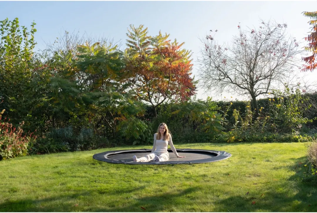 EXIT InTerra Groundlevel Trampoline 370cm - Zwart