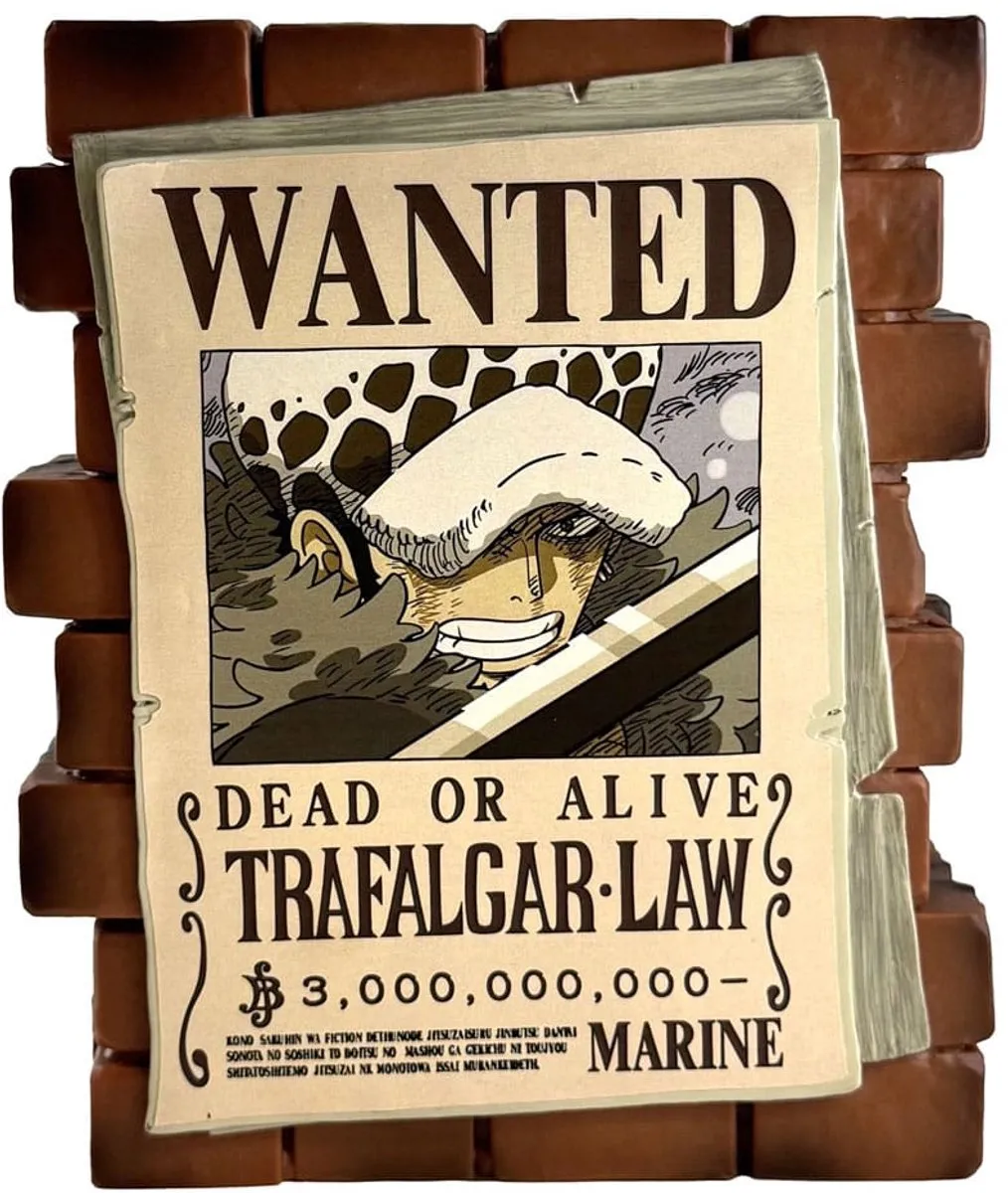 Plastoy One Piece Law Wanted Bank