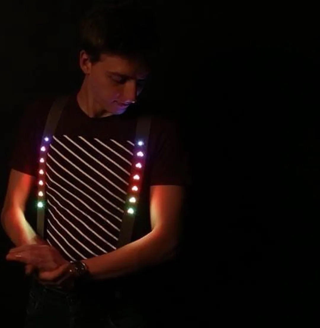Whadda ESP32 Wearable Ontwikkelbord WMW101 - Zwart