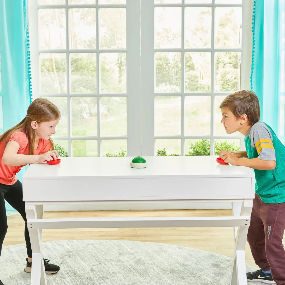 Epoch Games Super Mario Hover Shell Strike Actiespel - 2 Spelers