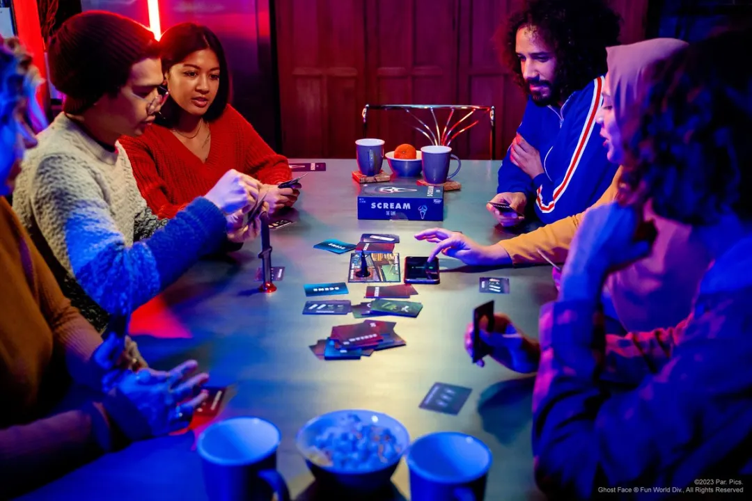 Funko Games Scream The Game - Kaartspel - Partyspel - Coöperatief spel - Engelstalig - Inclusief de Scream app!