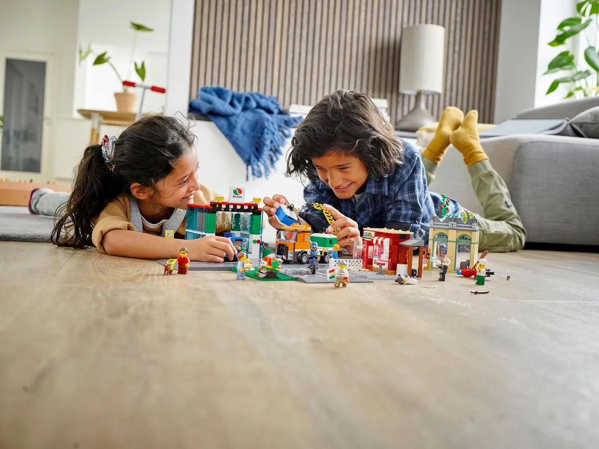 LEGO City Stadscentrum 60292 - 790 Stukken - Multikleur