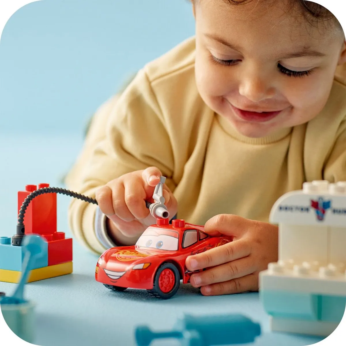 LEGO DUPLO Disney Pixar Cars McQueen Bezoek aan Docs Garage 10456 - 35 Stukken - Multicolor