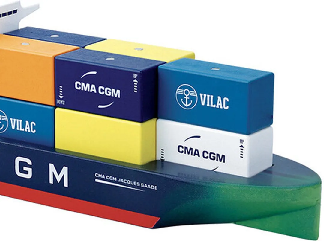 Vilac Containerschip Houten Magneten 45cm - Blauw/Rood/Groen