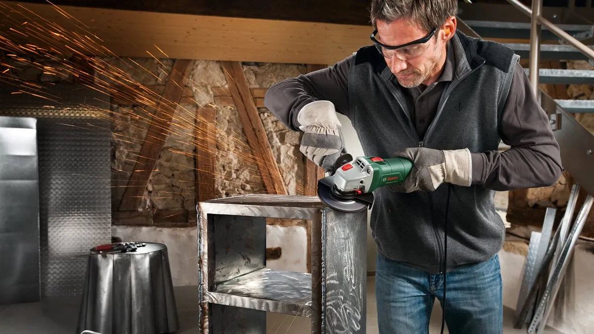 Bosch UniversalGrind 750-115 Haakse Slijper 750W