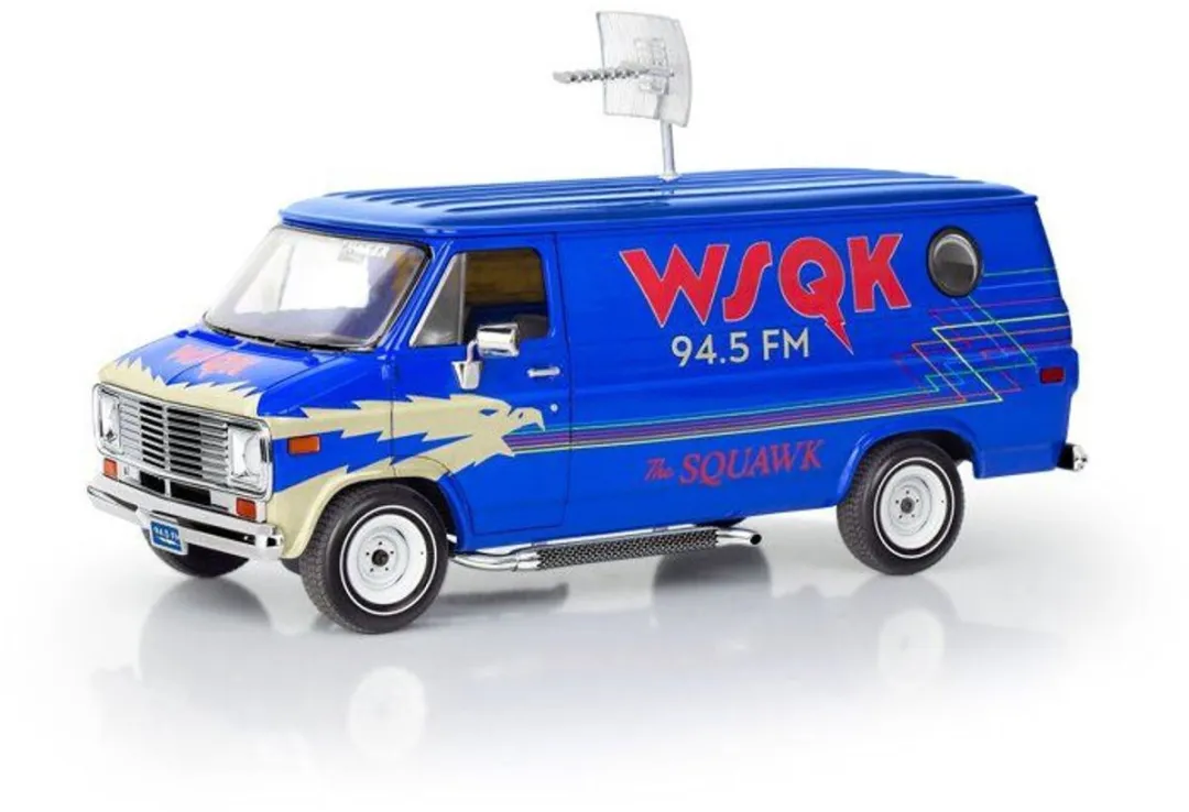 Revell 67732 Stranger Things GMC WSQK Squawk Van Modelbouwpakket 1:25 - 73 Onderdelen
