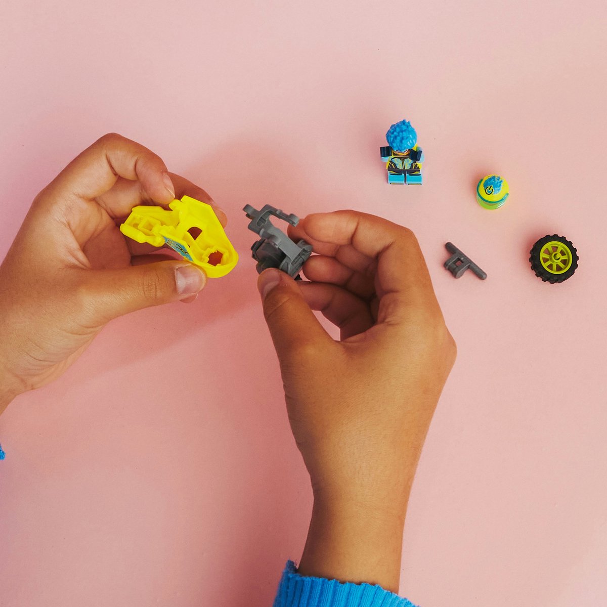 LEGO City Stuntz Cyber stuntmotor - 60358