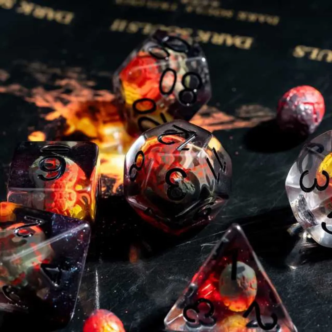 HOT Games Dino Ei D20 Dobbelsteen - 20 Vlakken - Oranje/Rood/Zwart