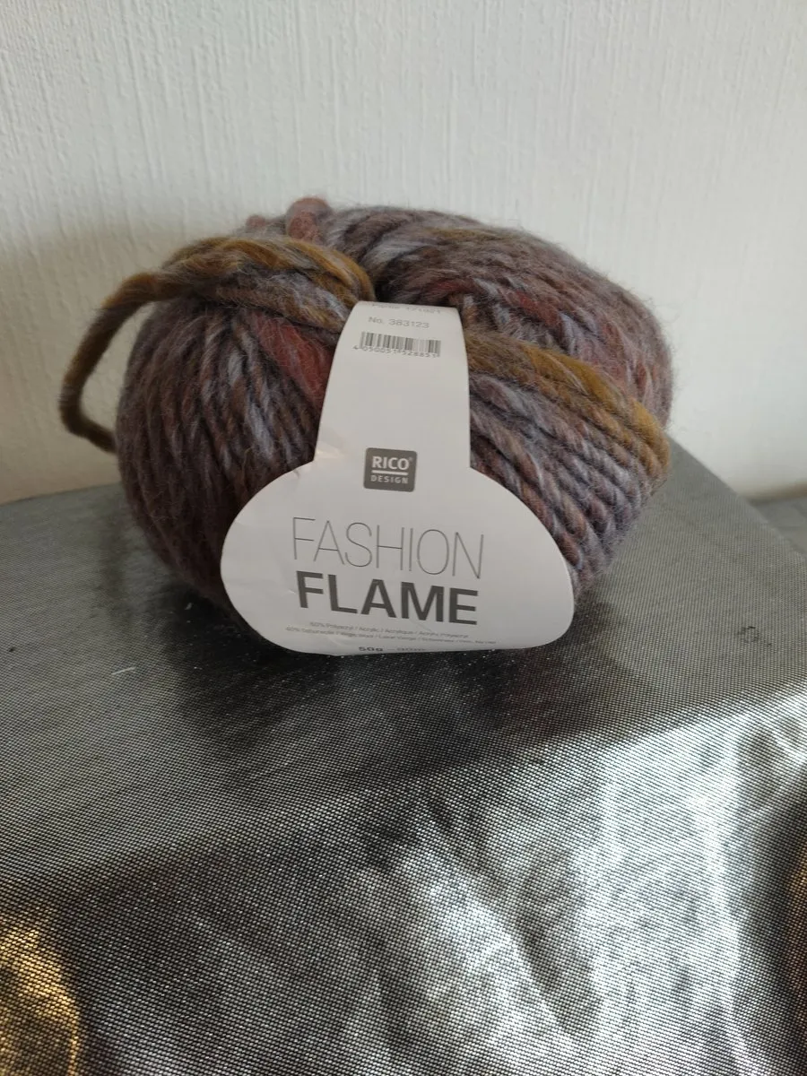 Rico Design Fasin Flame 50g