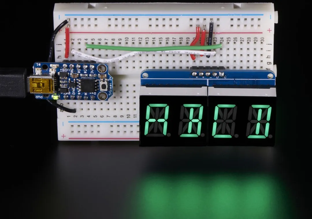 Adafruit 2160 Quad Alphanumeric Display - Groene 0.54 inch Digits - afbeelding 6 van 6