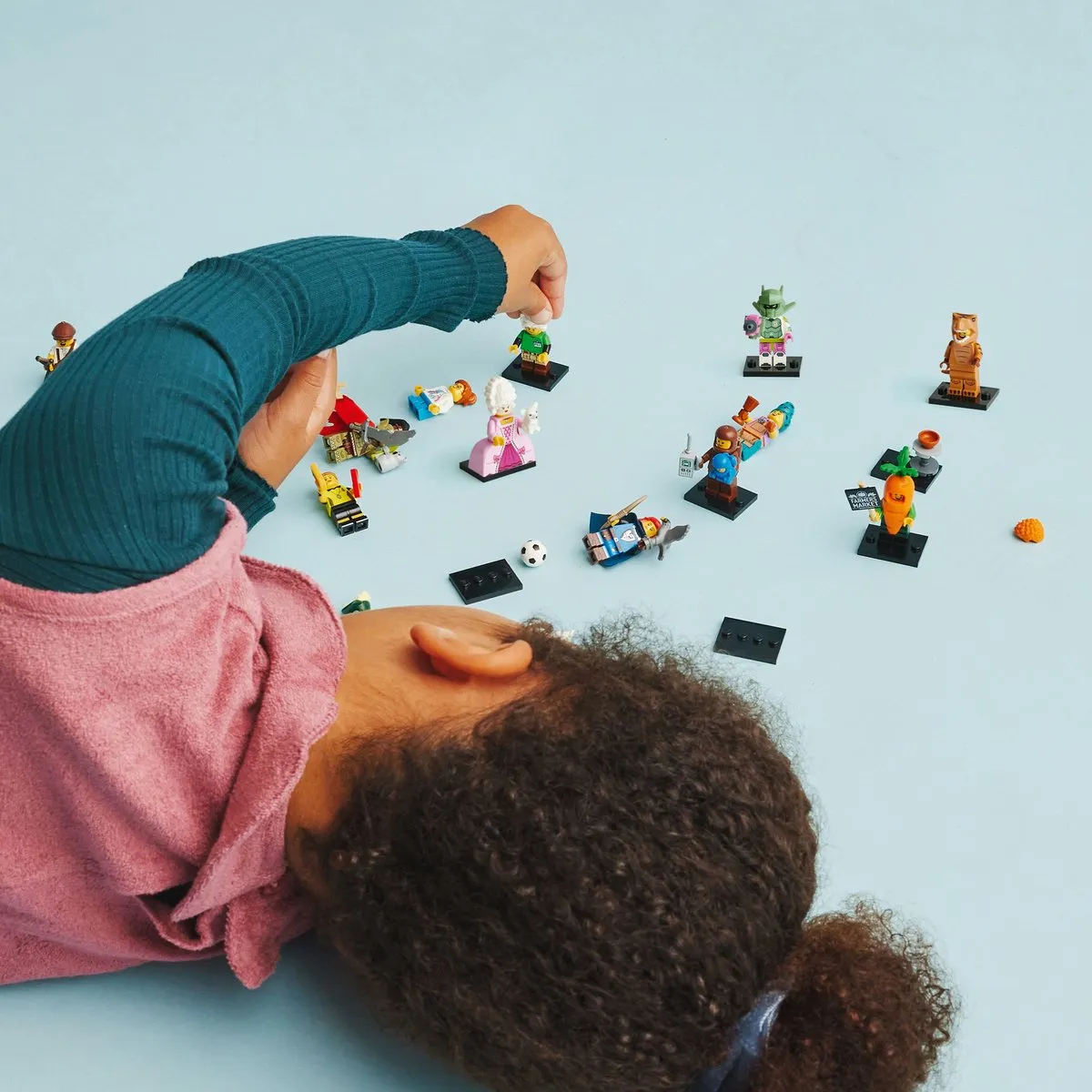 LEGO Minifiguren Serie 24 71037 - 8 Onderdelen - Meerkleurig