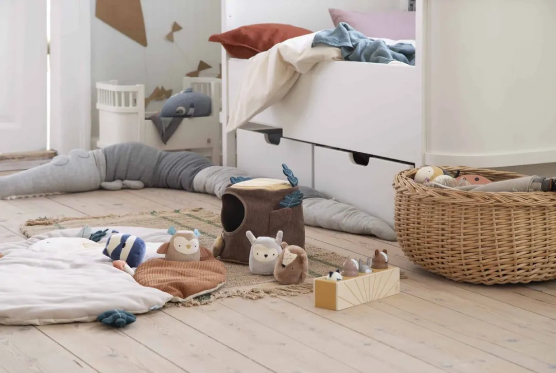 Sebra Activity Toy Hide & Seek Boomstam - Bruin/Beige/Groen