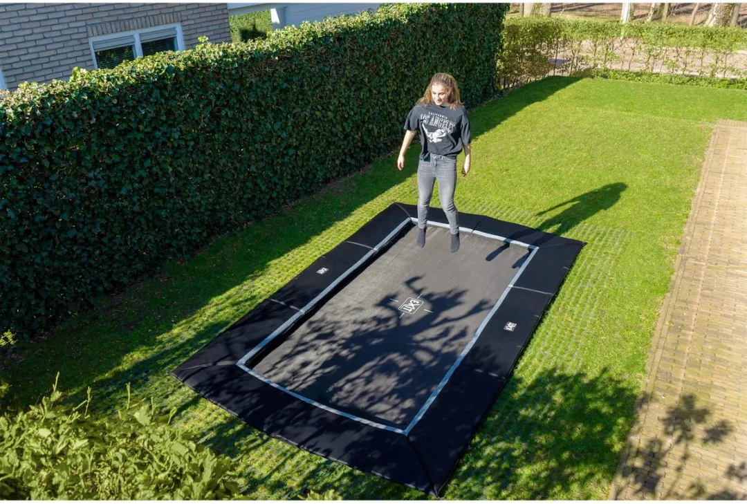 EXIT Dynamic Groundlevel Trampoline 519cm - Zwart