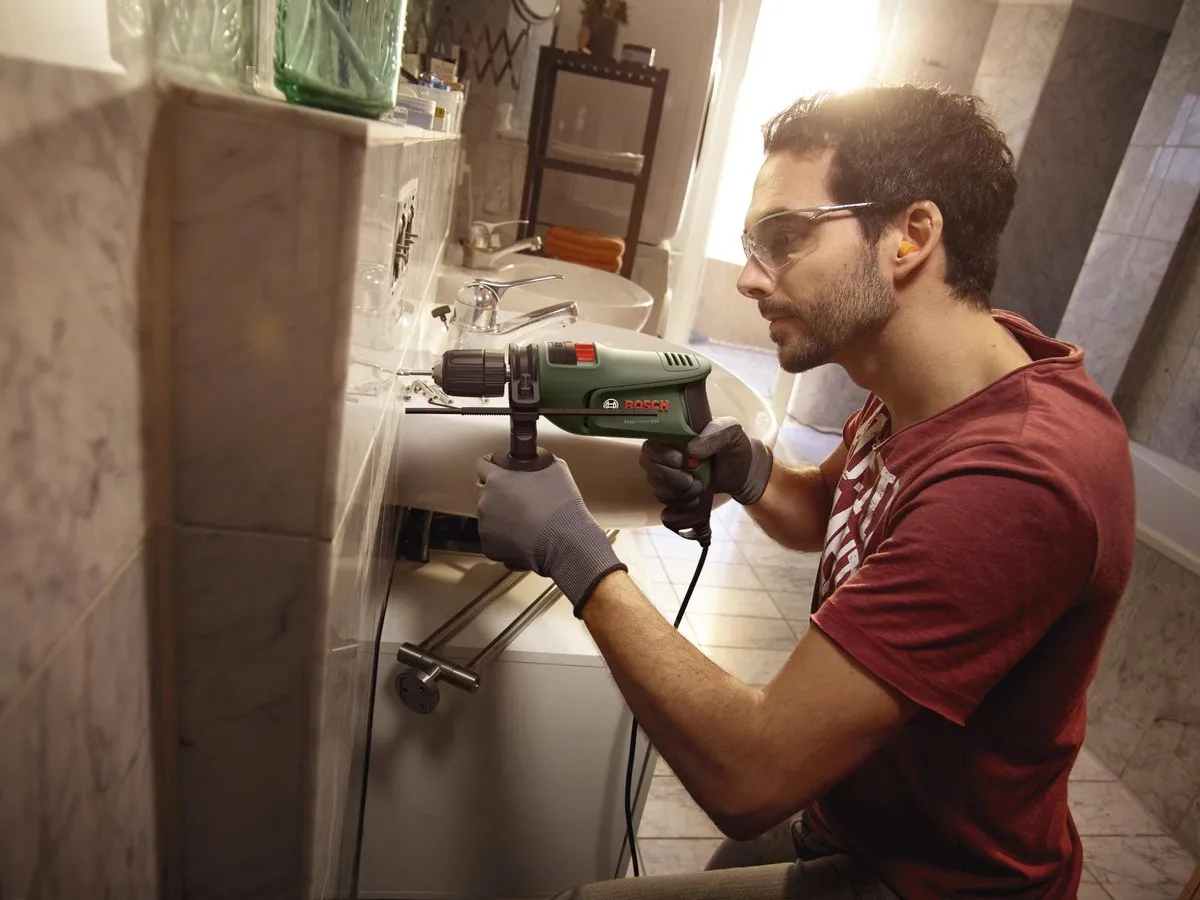 Bosch EasyImpact 600 Klopboormachine - Op snoer - 600 W - Met koffer