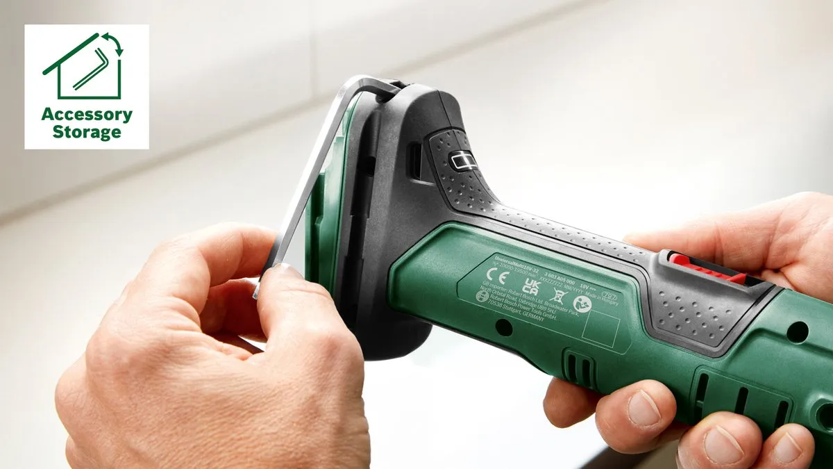 Bosch UniversalMulti 18V-32 Multitool - 6 Accessoires