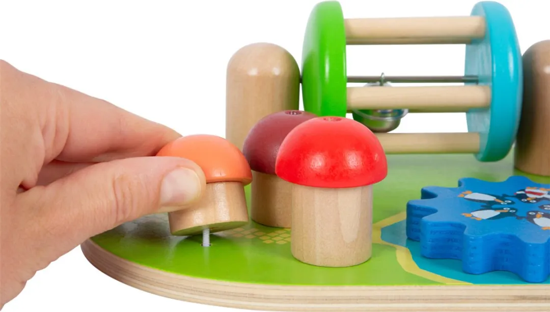 Small Foot Houten Themapark Activiteitenbord Multicolor