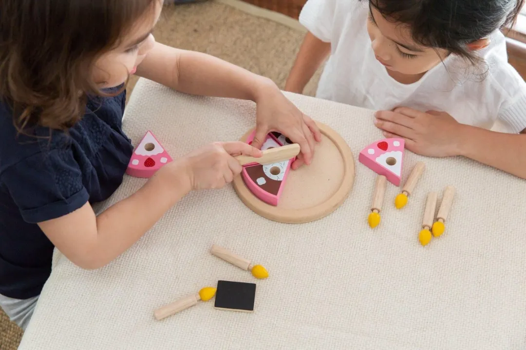 Plantoys Houten Verjaardagstaartset - Meerkleurig
