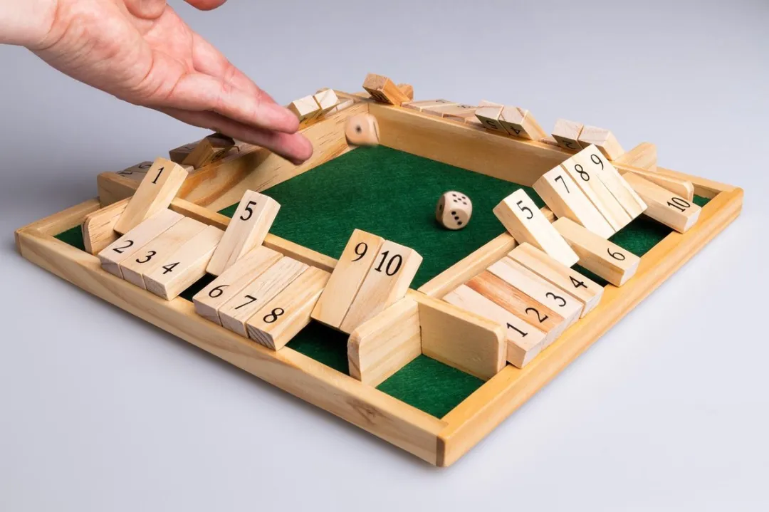 Clown Games Shut the Box