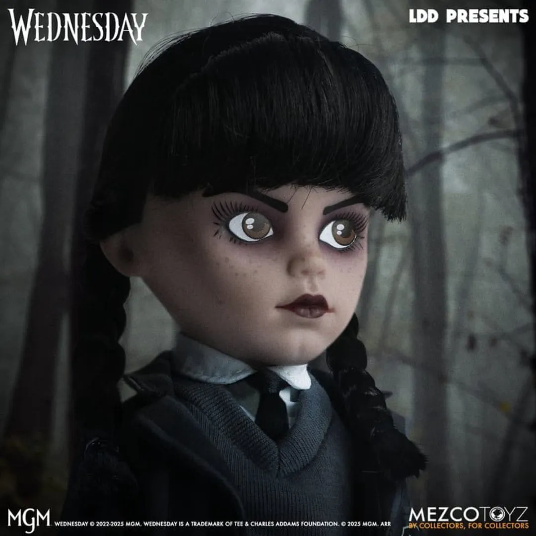 Wednesday Nevermore Academy Uniform 25 cm Dolls - Mezco Toys