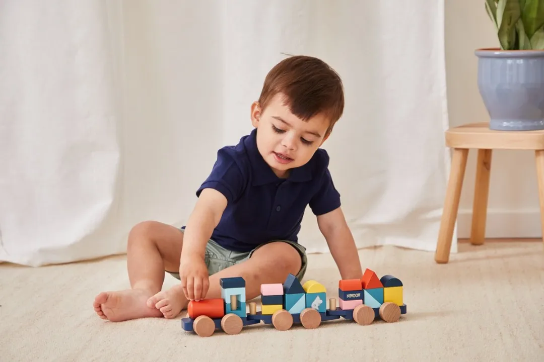 Barbo Toys Moomin Houten Trein 7282 - Stapelblokken & Wagons - Meerdere kleuren