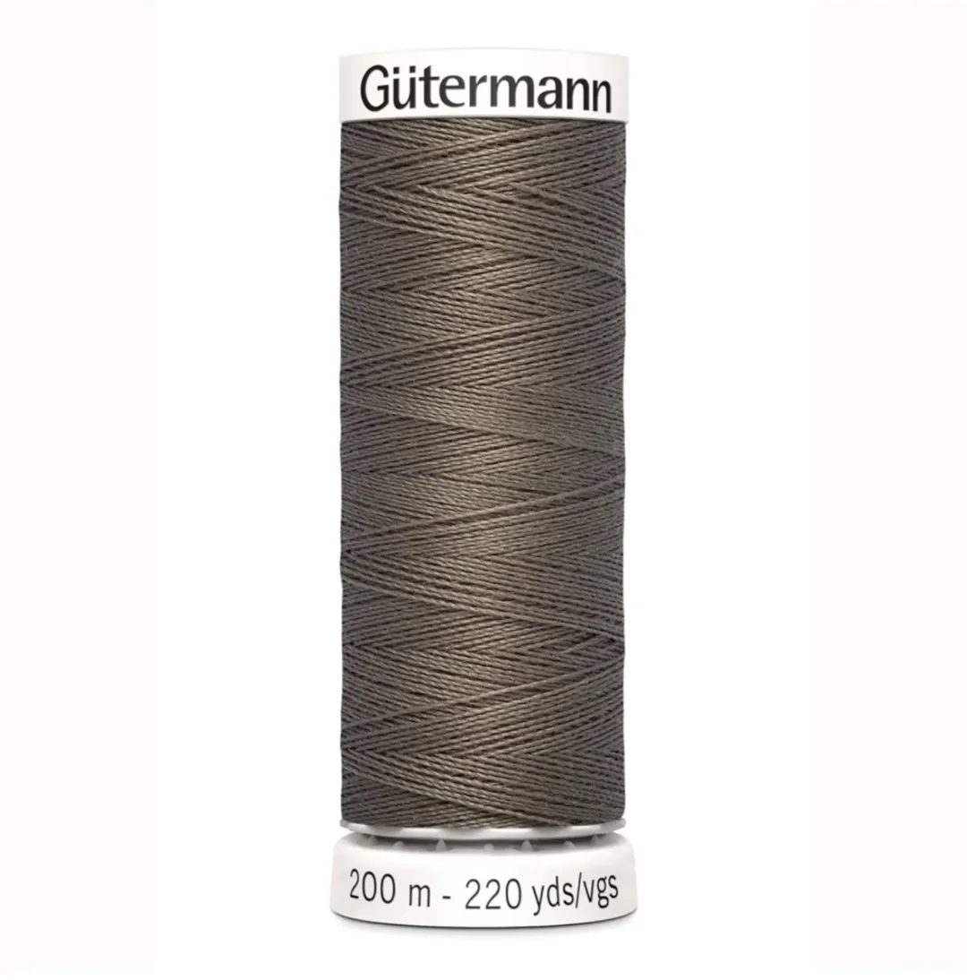 Gutermann Polyester Naaigaren 727 - Bruin