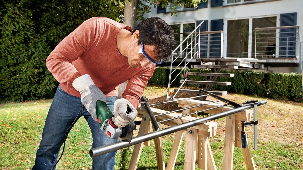 Bosch UniversalGrind 850-125 Haakse Slijper 850W - 125mm