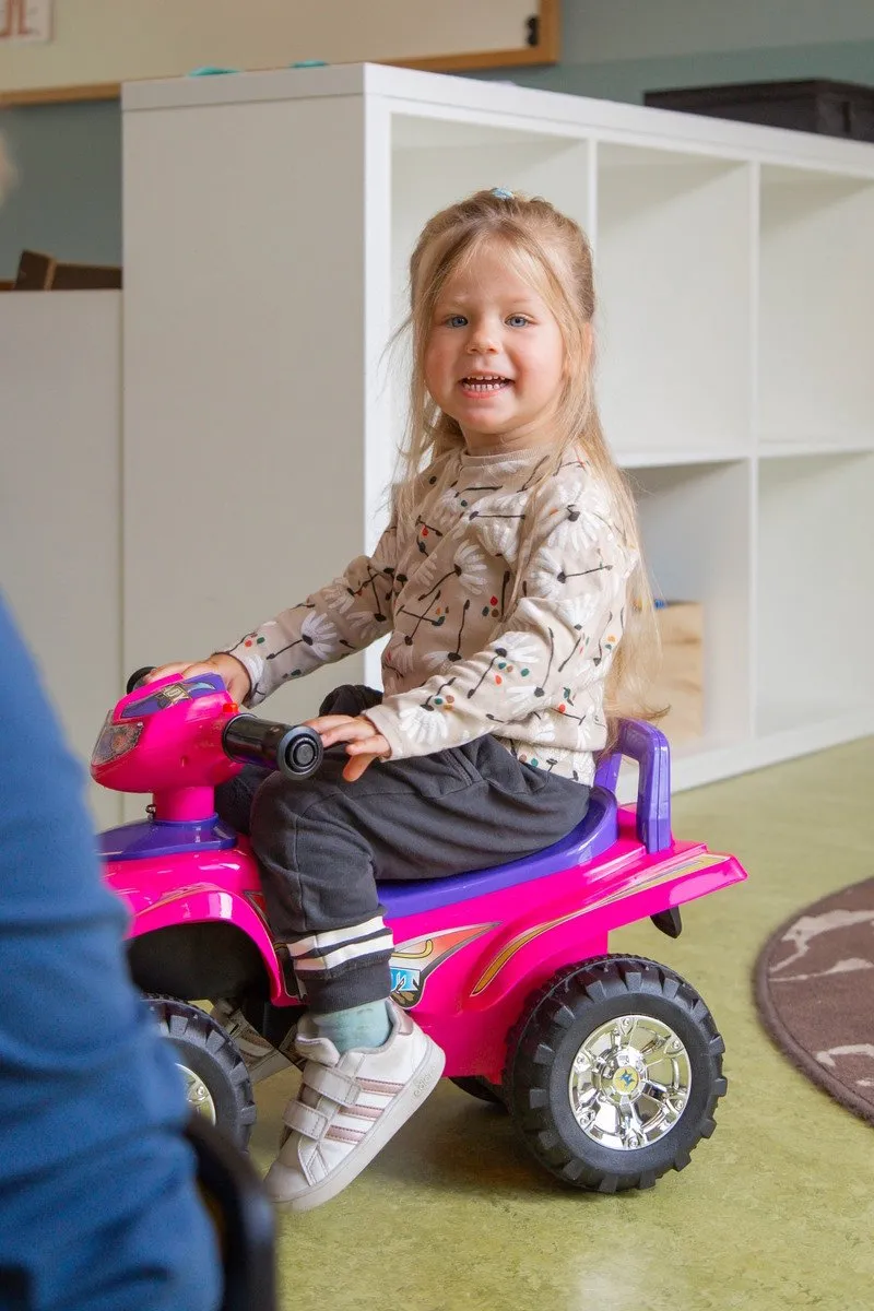 Eco Toys Quad Loopauto Roze - LED Licht & Muziek - 2x AA