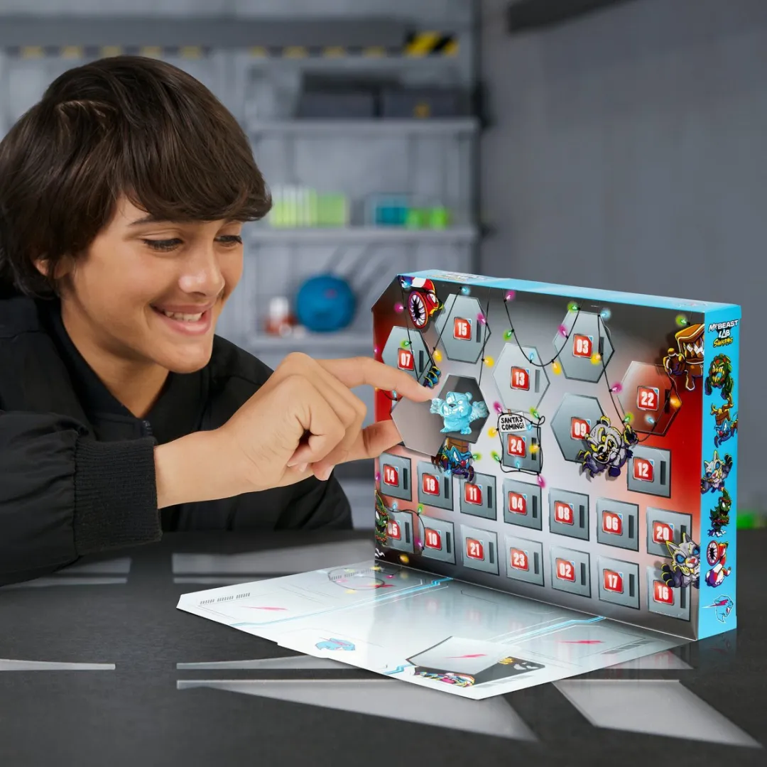 Moose Toys MrBeast Lab Swarms Hyper Fusion Adventskalender - Multicolor